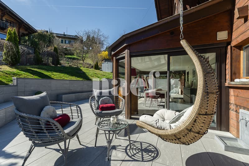 Magnificent renovated chalet with jacuzzi and counter-current pool for sale in Choëx (6)