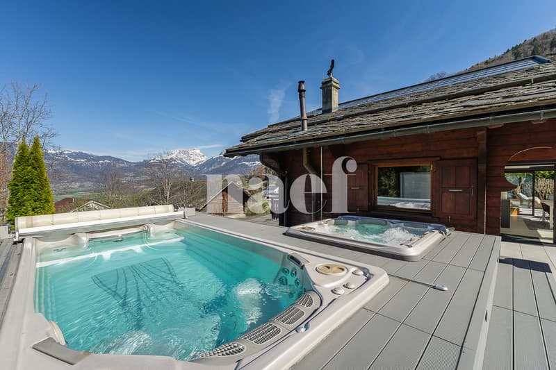 Magnificent renovated chalet with jacuzzi and counter-current pool for sale in Choëx (2)