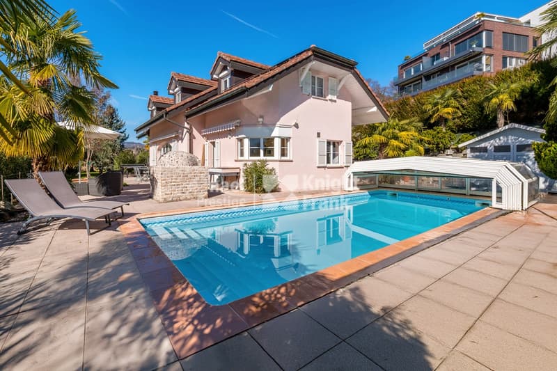 En exclusivité ! Spacieuse villa individuelle de 7.5 pièces à vendre à Brent / Montreux (1)