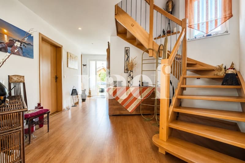 Maison jumelle de 6,5 pièces dans un quartier résidentiel et calme à vendre à Collombey-Muraz (5)