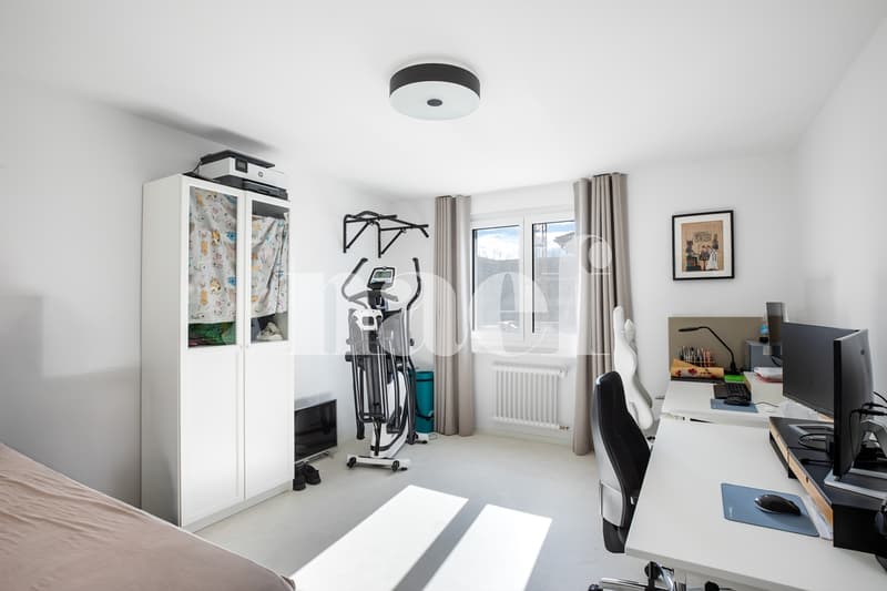 En exclusivité ! Lumineux appartement entièrement rénové de 4.5 pièces à vendre au coeur de Vevey (8)