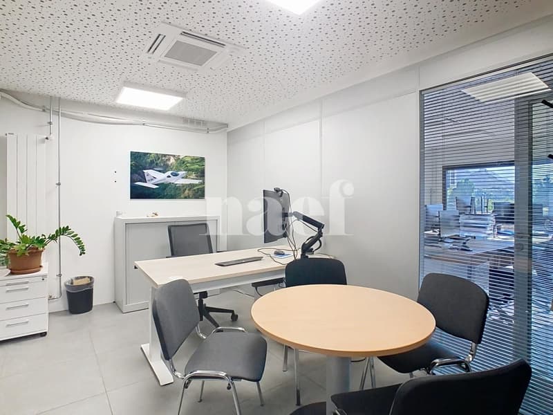 Offices of 130 m2 on the 1st floor (5)