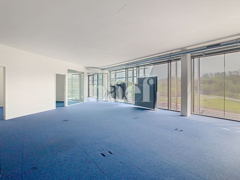Bureaux modulables dans immeuble récent (1)