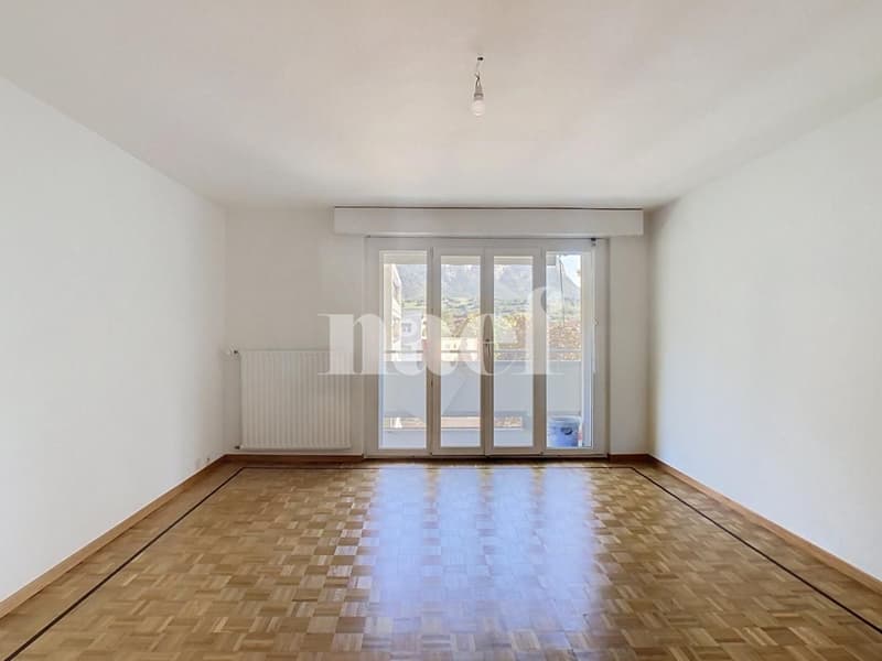 Spacieux appartement de 4.5 pièces au 4ème étage (5)