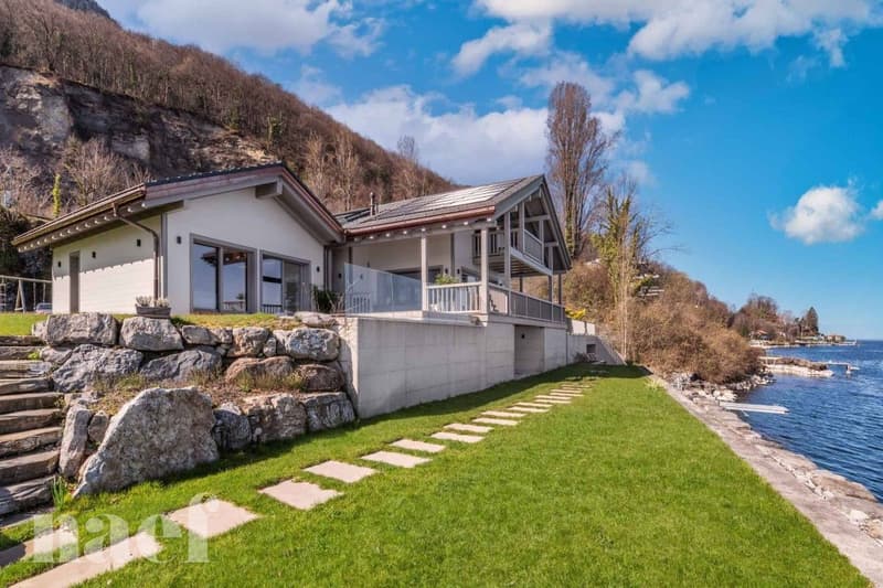 Pieds dans l'eau - Maison de 6.5 pièces (1)