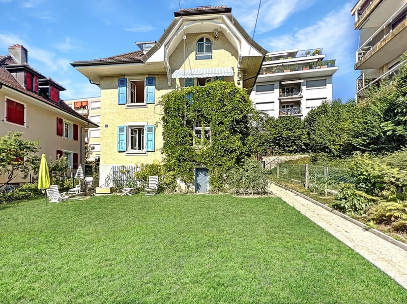 A RENOVER - Au coeur de Lausanne, maison individuelle de 230 m² avec sur le lac. (1)