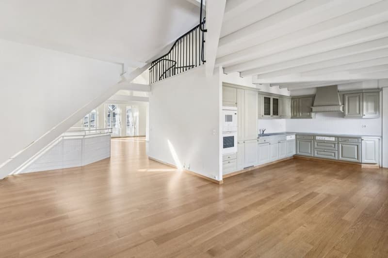 Magnificent 6-room duplex in the heart of Aubonne (8)
