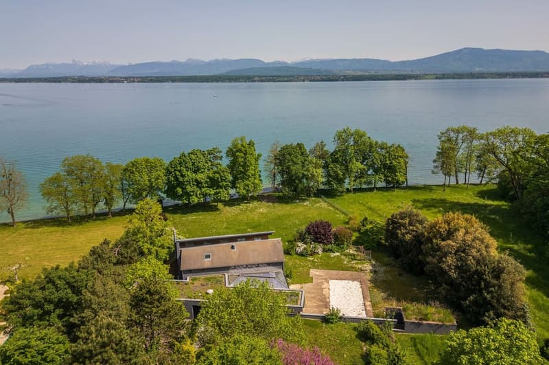 Villa individuelle pied dans l'eau avec projet ! (1)