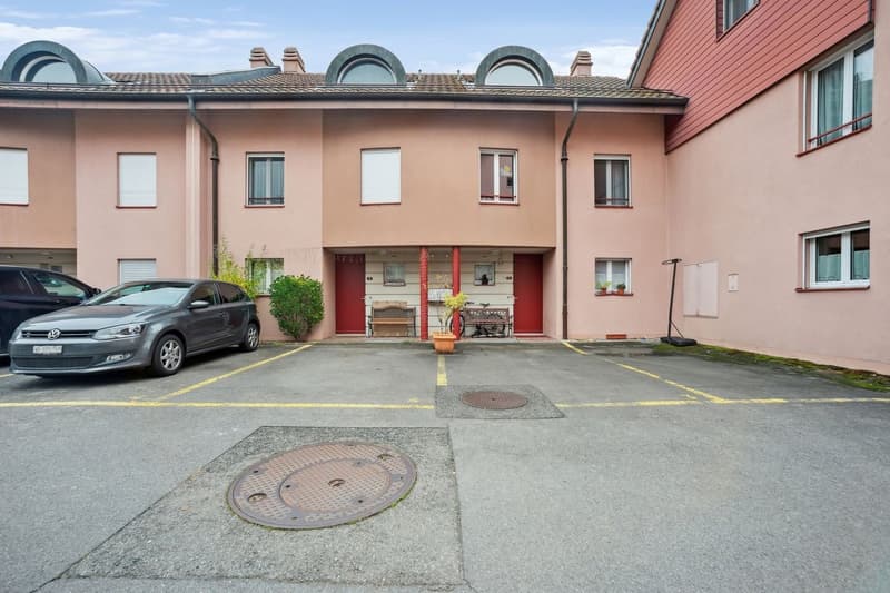 Charmante maison contigue à vendre à proximité d'Aubonne (11)