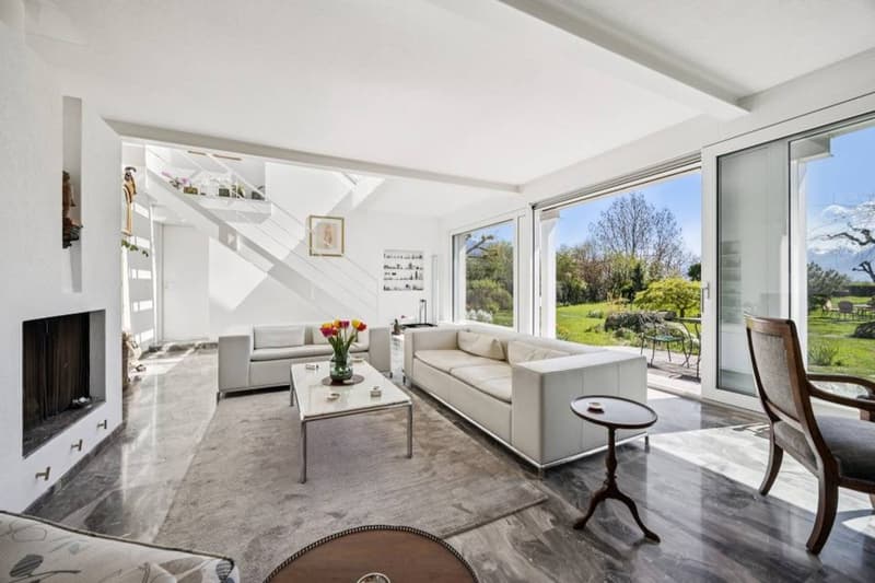 Élégante villa avec vue panoramique sur le Léman dans un quartier pris (5)