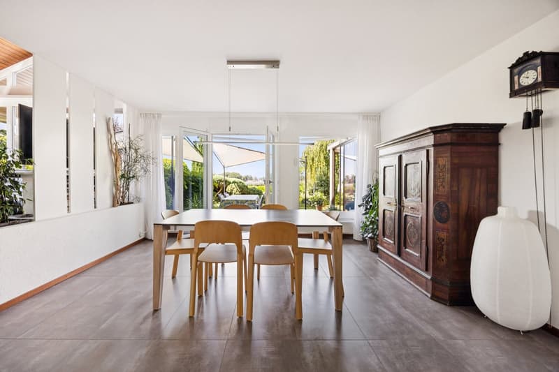 Maison individuelle avec grand jardin dans un quartier résidentiel à q (5)