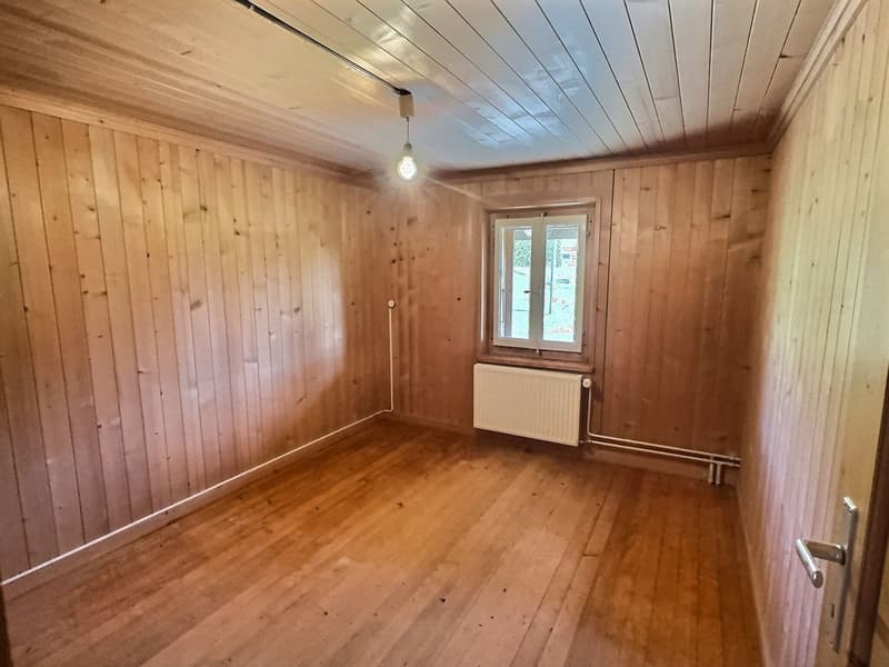 House with 5 rooms to renovate (9)