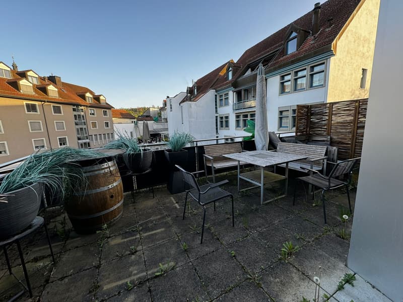 Topmoderne, helle und grosszügie 1.5-Zimmer-Wohnung mit Balkon an bester Lage in Brugg (8)