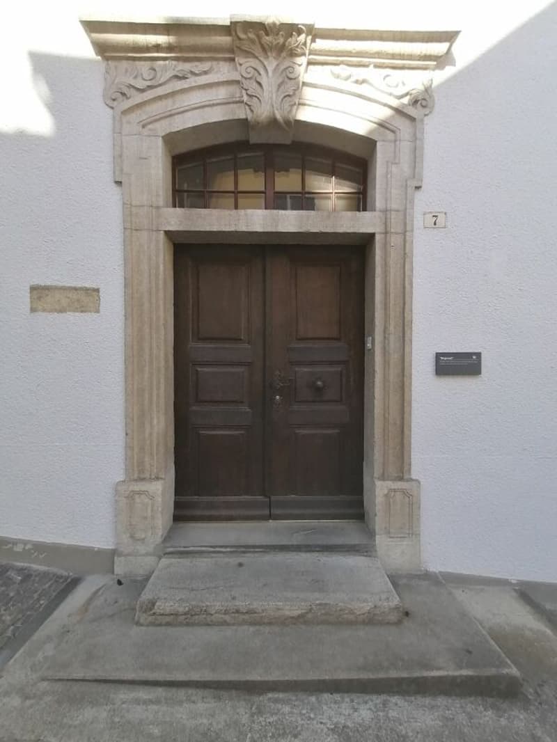 Local commercial au rez-de-chaussée dans la vieille ville de Brugg (8)