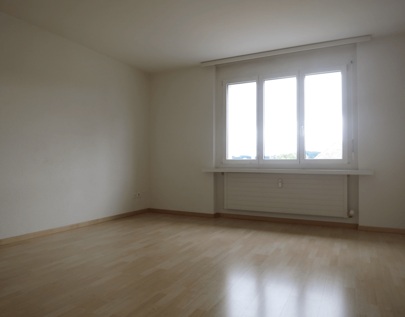 Spacious 3.5-room apartment on the 1st floor with a covered balcony (5)
