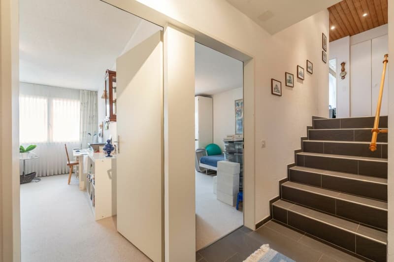 Nähe Stadtzentrum - grosszügige familienfreundliche 4.5-Zimmer-Maisonette-Wohnung (9)