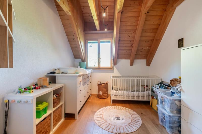 Spacious detached 6.5-room single-family house with plenty of space, peace, and privacy - panoramic view of the Mettau valley! (14)