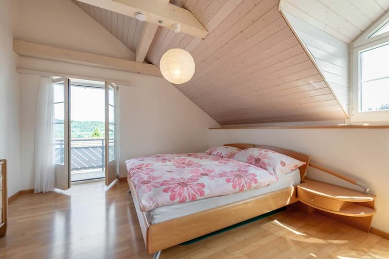 High-quality 6.5-room single-family house in a elevated quiet residential area! (10)