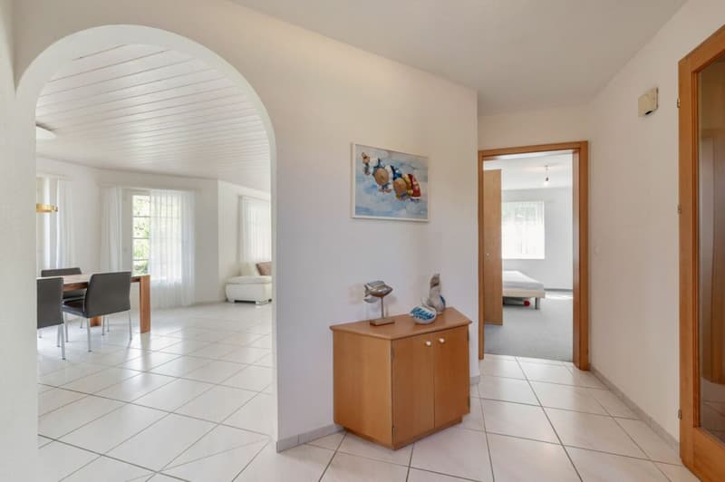 High-quality 6.5-room single-family house in a elevated quiet residential area! (8)