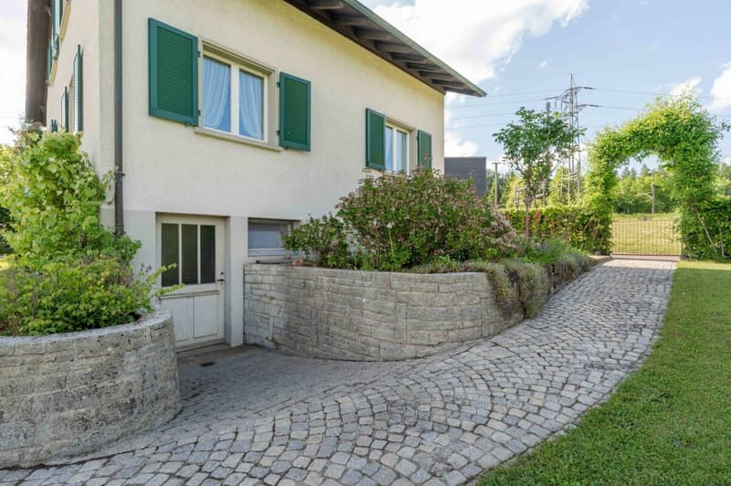 Detached 5.5-room single-family house with a lovely garden in a wonderfully elevated location (15)