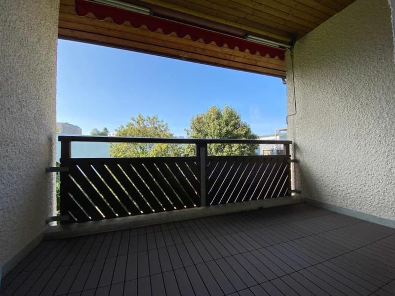 Appartamento attraente di 3,5 locali in una posizione ben collegata a Baden-Dättwil! (8)