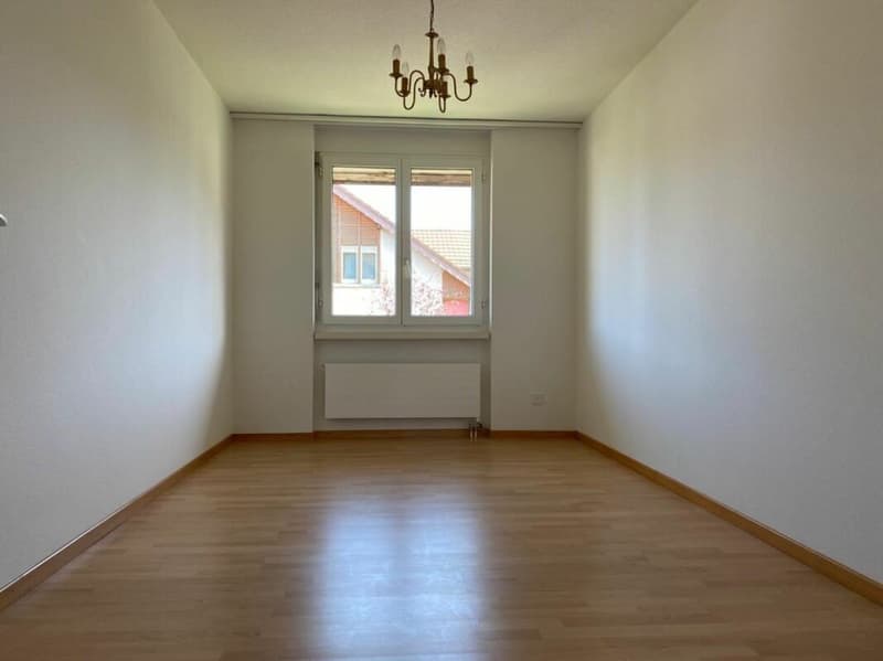 Appartamento attraente di 3,5 locali in una posizione ben collegata a Baden-Dättwil! (5)