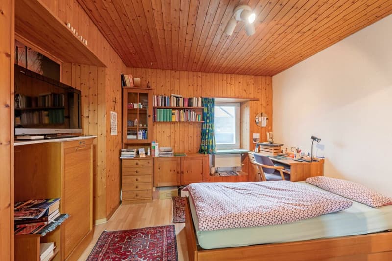 Casa con due appartamenti di 2,5 locali e potenziale di sviluppo nel centro del villaggio tranquillo di Remigen (13)
