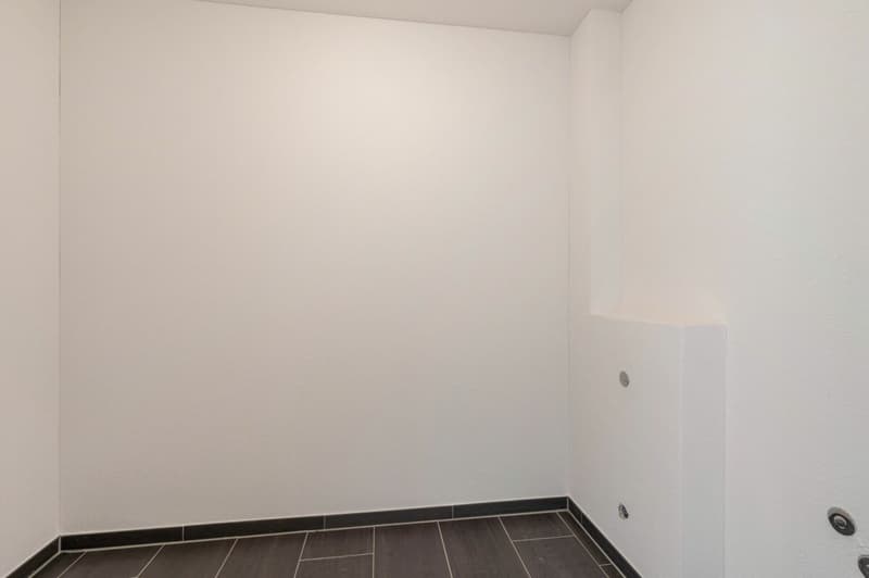 Spacious ground-floor apartment with large garden in the quiet and popular residential area "Scheibenschachen" directly on the Aare (11)