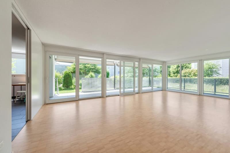 Spacious ground-floor apartment with large garden in the quiet and popular residential area "Scheibenschachen" directly on the Aare (6)