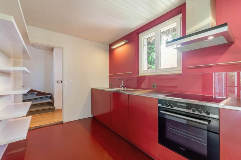 Casa a doppia famiglia con un grande giardino paradisiaco idilliaco in città - La tua nuova casa (4)