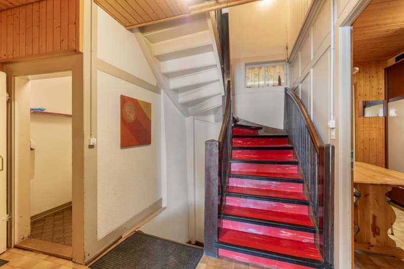 Casa storica del centro storico con ampi spazi abitativi e spazio commerciale/vendita al piano terra (13)