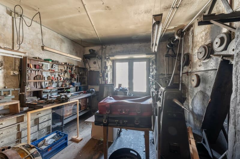 Casa storica del centro storico con ampi spazi abitativi e spazio commerciale/vendita al piano terra (7)