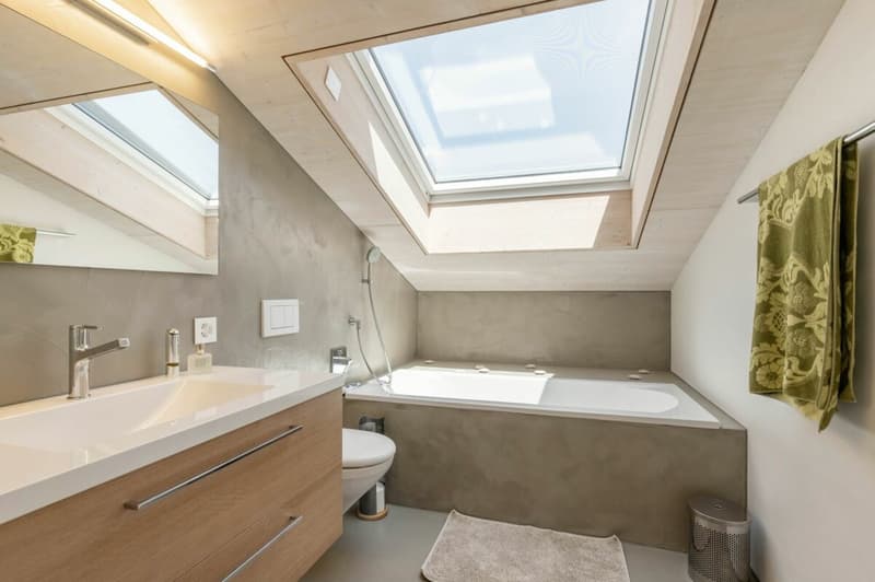 Exklusives Penthouse im obersten Stockwerk mit zwei Terrassen, überwiegend offener Grundriss mit rund 181 m2 (17)