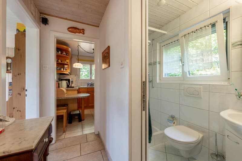 Charmantes 3.5-Zimmer-Einfamilienhaus mit idyllischen Garten (4)