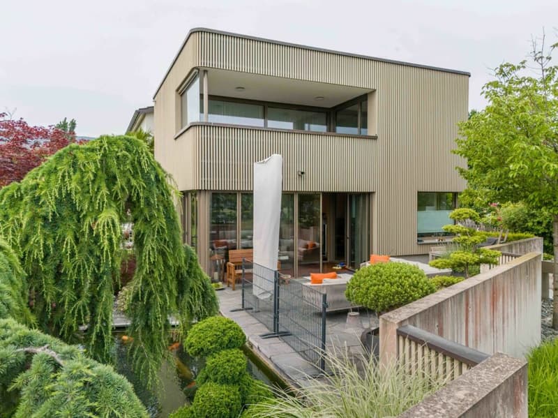 Architekturikone mit Pool- und Liftanlage in idyllischem Winzerdorf mit 237 m2 Wohnfläche (19)