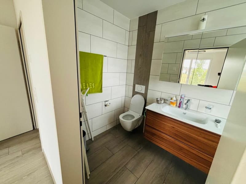 Grosszügige 4.5-Zimmer-Wohnung mit wunderbarem Balkon (11)