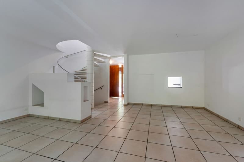 Grosszügiges 6.5-Zimmer-Reihenhaus im Herzen von Wettingen (3)