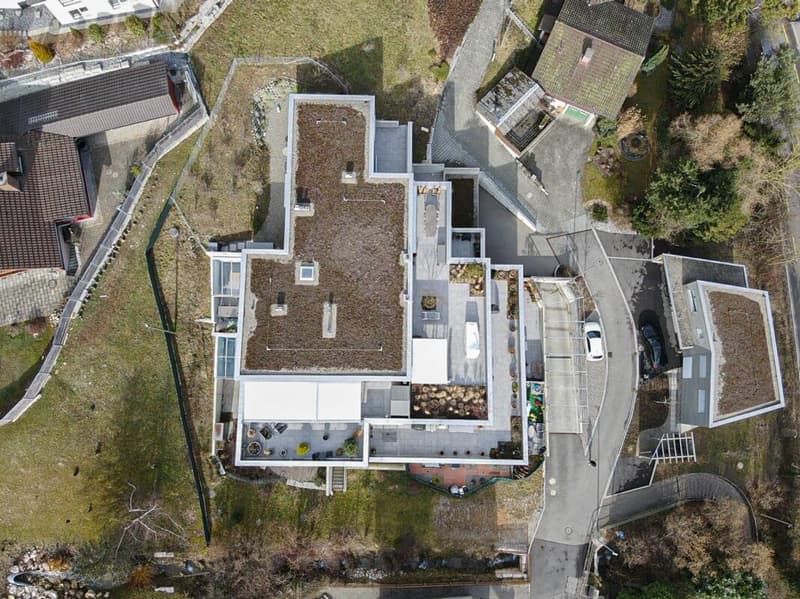 Appartamento di alta qualità di 4,5 locali con posto a sedere all'aperto direttamente sul ruscello (13)