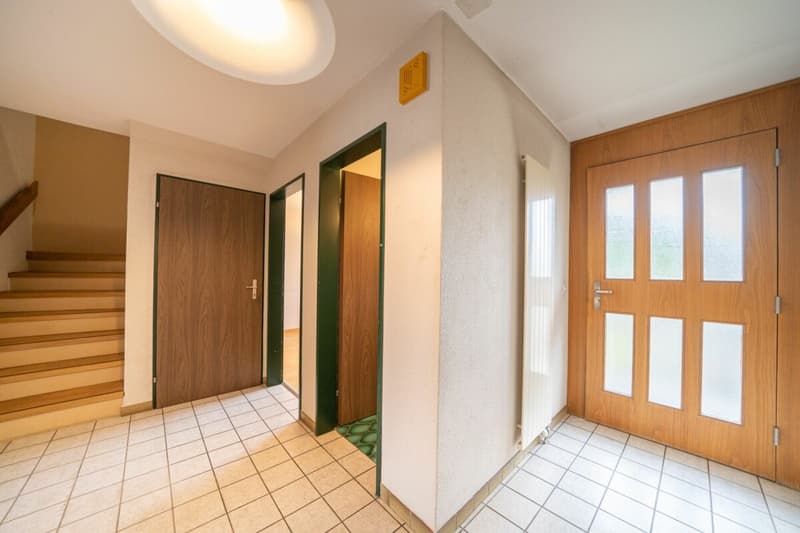 Double-family house in a quiet and family-friendly location (4)