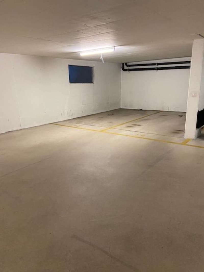 Posto auto in parcheggio sotterraneo a Baden (2)