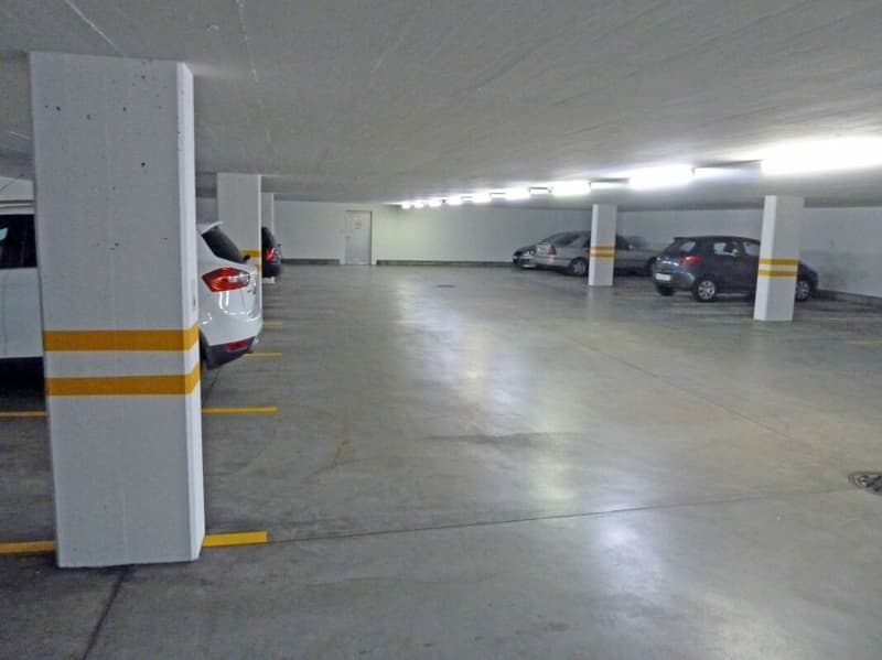 Tiefgaragenplatz in unmittelbarer Nähe zum Kantonsspital Aarau (1)