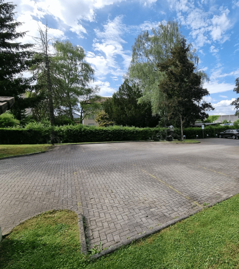Aussenparkplaetze.png