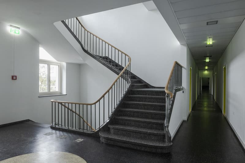 Espaces de bureau à proximité des accès autoroutiers (3)