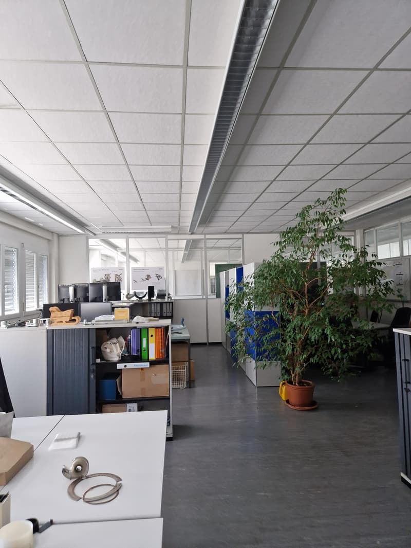 Office space in an excellent location (3)