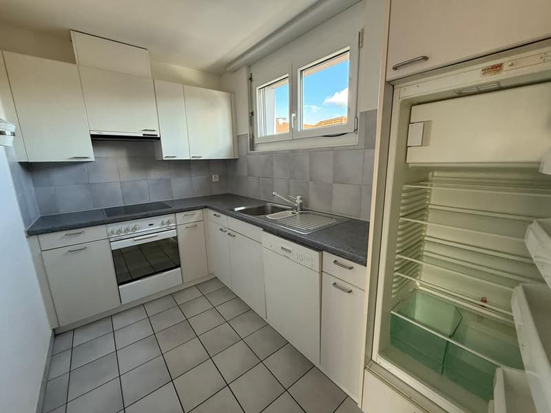 Gemütliche Wohnung im 5. OG in ruhiger Lage (4)