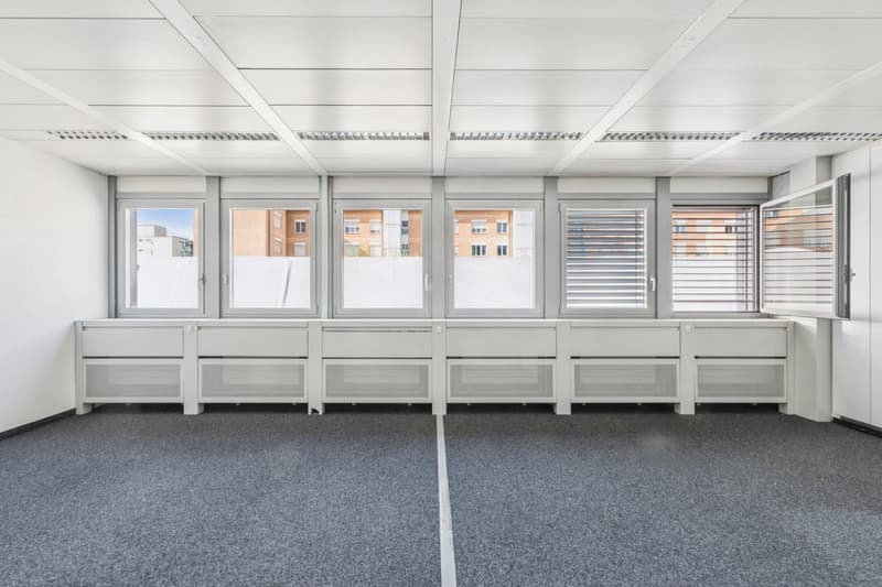 Office space in central location (5)