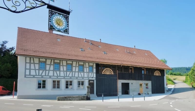 3.5 Zimmer Haus angebaut, Lift, Top Ausbau (2)
