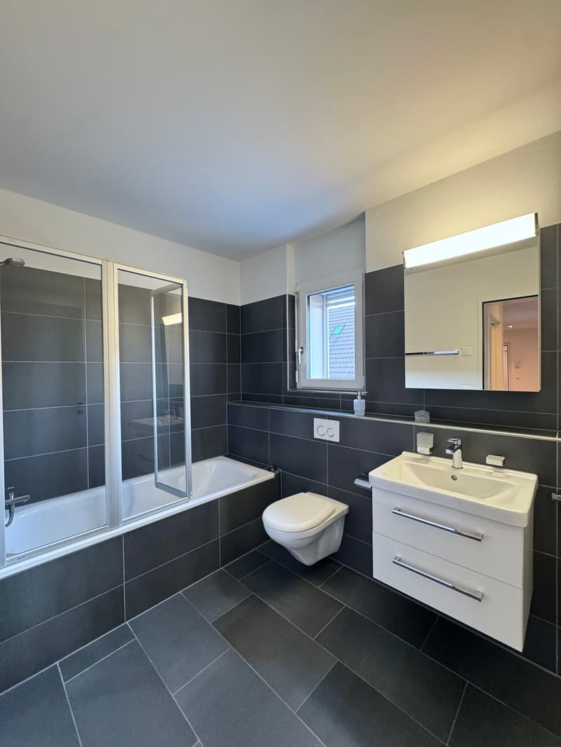 4.5-Zi. Maisonette Dachwohnung, ruhige Lage (7)