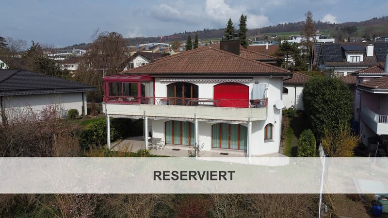 Stylish apartment in a desirable residential area! (1)