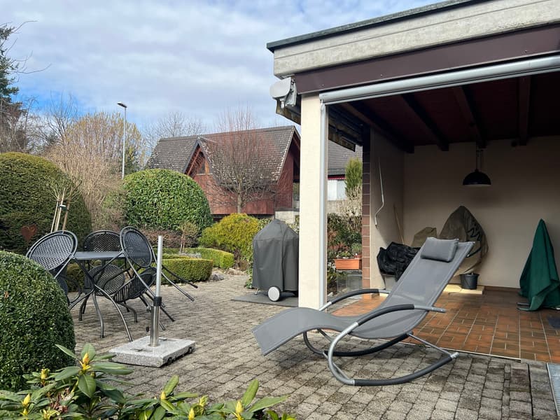 Casa familiare interessante con piscina e molta privacy (9)
